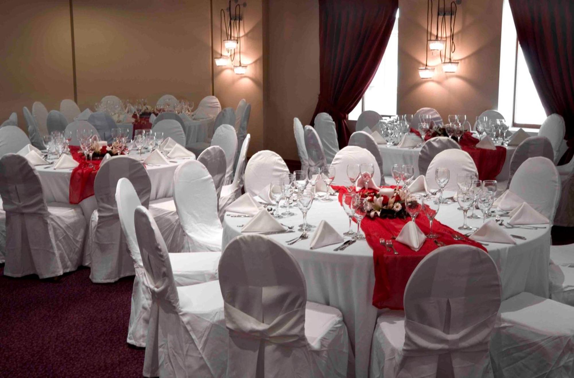 Valis Resort Hotel Volos Bagian luar foto Banquet hall